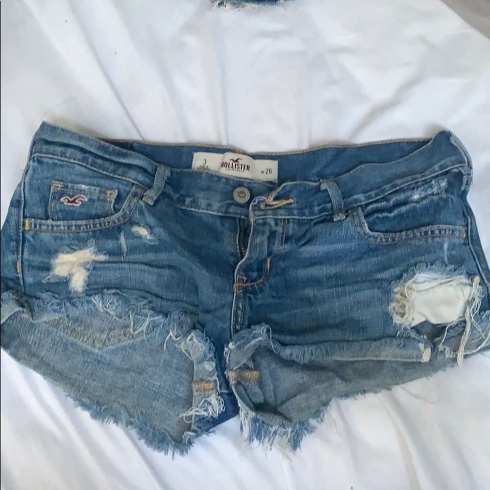 Hollister size three Jean shorts